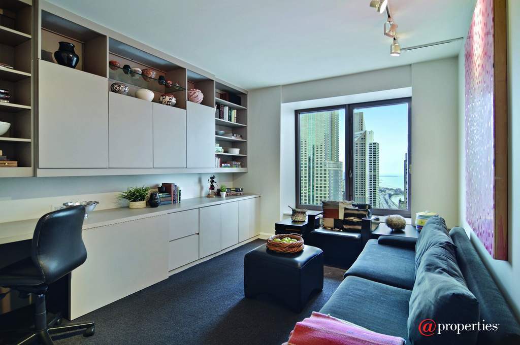 161 E Chicago Avenue #28F Chicago, Illinois 60611 - Image 19