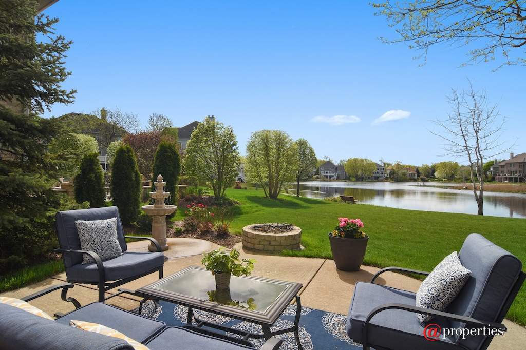1265 N Lakeview Drive Palatine, Illinois 60067 - Patio