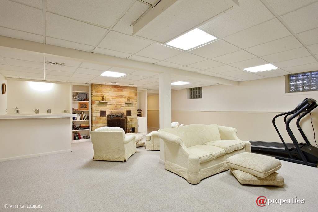 1259 Linden Avenue Deerfield, Illinois 60015 - Basement