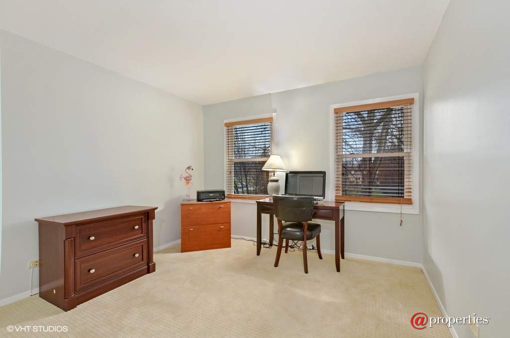 1614 Park Avenue West Highland Park, Illinois 60035 - 2nd Bedroom