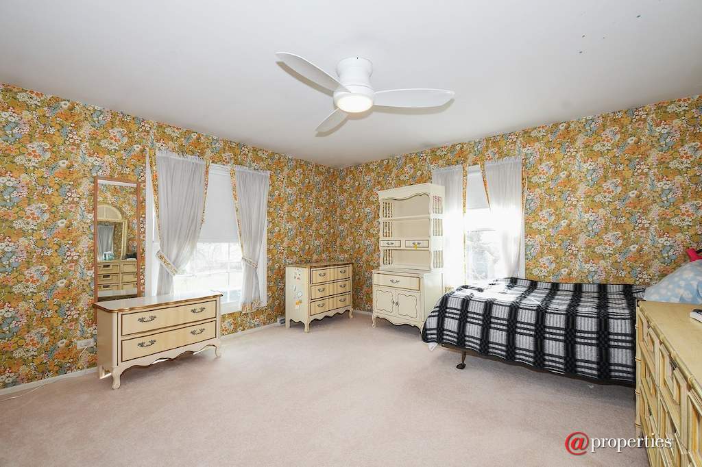 1100 Antique Lane Northbrook, Illinois 60062 - 3rd Bedroom