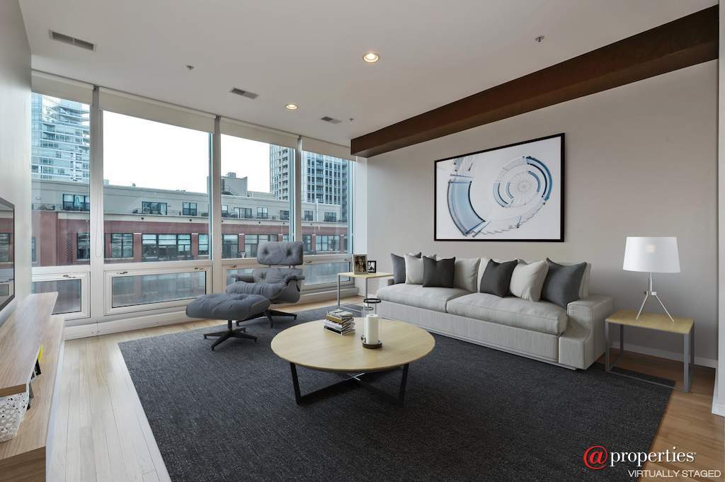 500 W Superior Street #607 Chicago, Illinois 60654 - Living Room