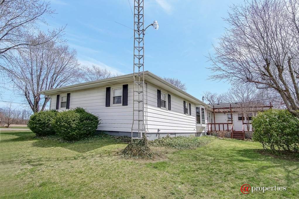 9296 Cleveland Avenue Baroda, Mi 49101 - Image 4