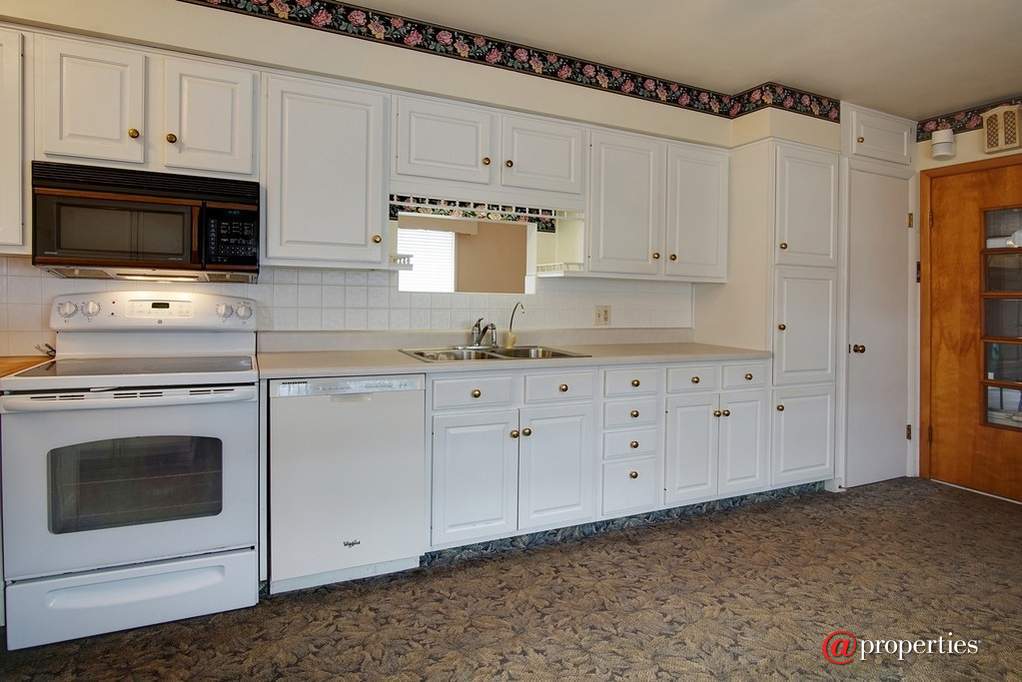 9296 Cleveland Avenue Baroda, Mi 49101 - Image 18