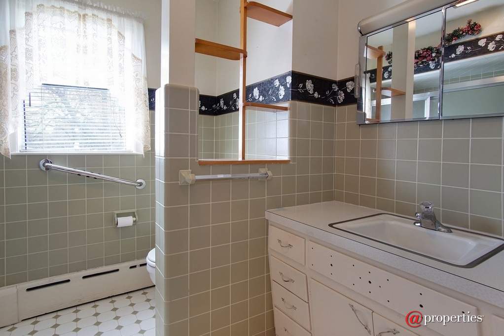 9296 Cleveland Avenue Baroda, Mi 49101 - Image 32