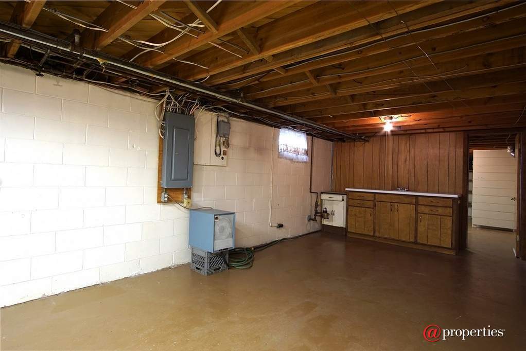 9296 Cleveland Avenue Baroda, Mi 49101 - Image 40