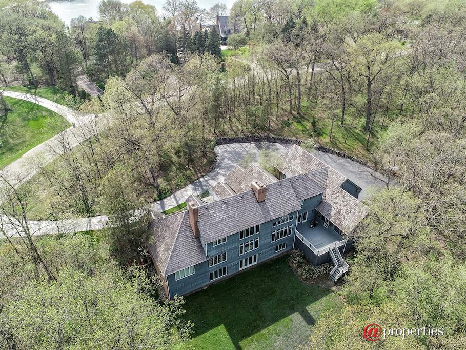 26709 N Countryside Lake Drive Mundelein, Illinois 60060 - Aerial View