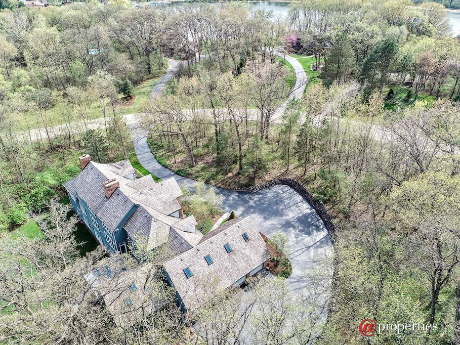 26709 N Countryside Lake Drive Mundelein, Illinois 60060 - Aerial View