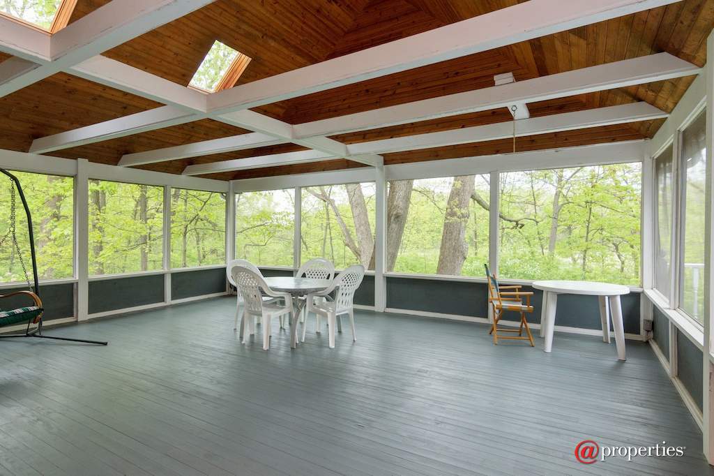 26709 N Countryside Lake Drive Mundelein, Illinois 60060 - Sun Room