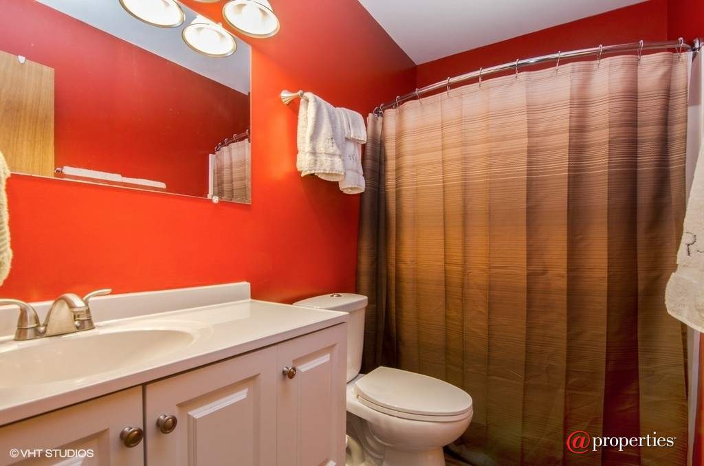 40472 Deep Lake Road Antioch, Illinois 60002 - 2nd Bathroom