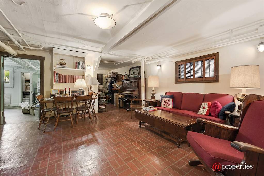 1235 Judson Avenue Evanston, Illinois 60202 - Recreational Area