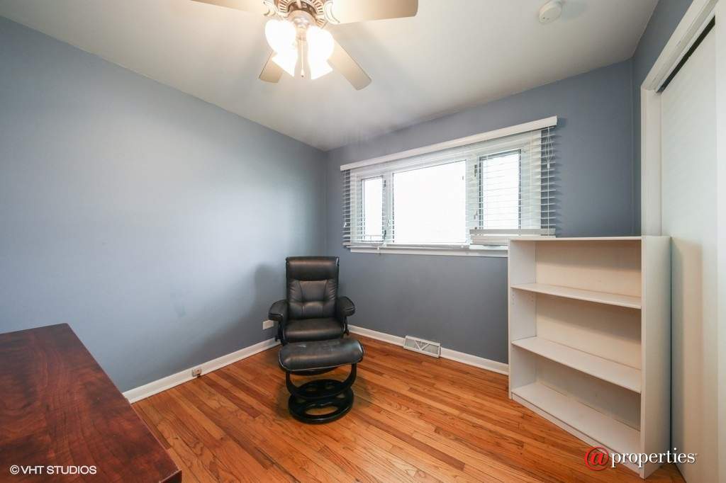 276 N Edgewood Avenue Lombard, Illinois 60148 - 4th Bedroom