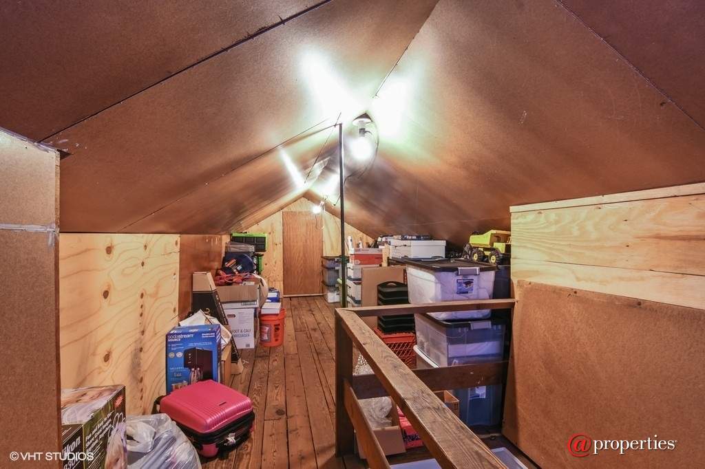 7844 Karlov Avenue Skokie, Illinois 60076 - Attic