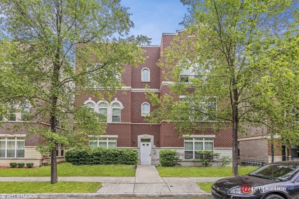 3815 S Langley Avenue #202 Chicago, Illinois 60653 - Image 0
