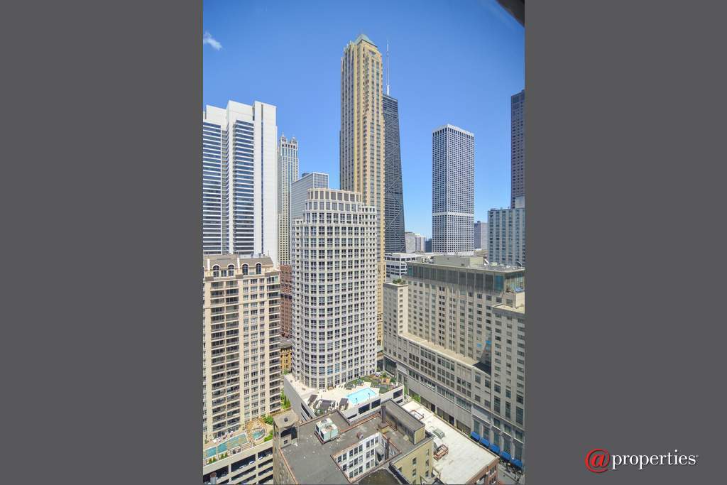 30 E Huron Street #3008 Chicago, Illinois 60611 - View