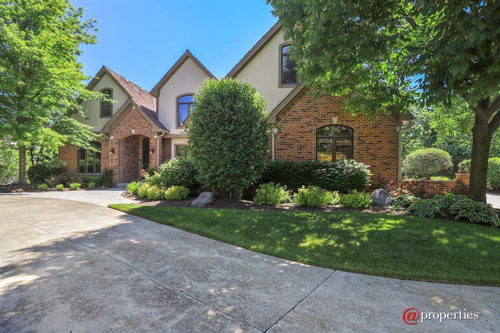 28797 N Sky Crest Drive Ivanhoe, Illinois 60060 - Front View