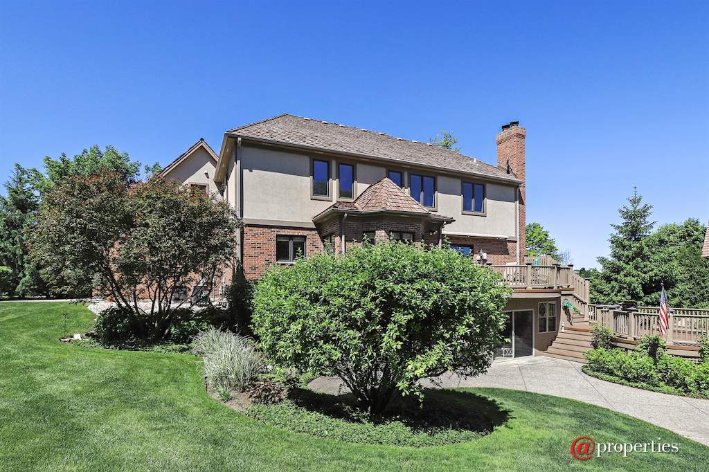 28797 N Sky Crest Drive Ivanhoe, Illinois 60060 - Rear View