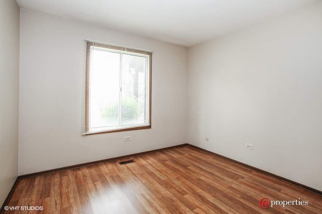 617 Cumberland Trail #BB1 Roselle, Illinois 60172 - 2nd Bedroom