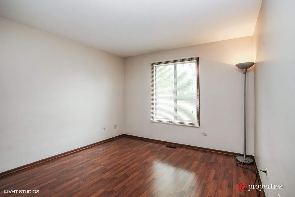 617 Cumberland Trail #BB1 Roselle, Illinois 60172 - Bedroom