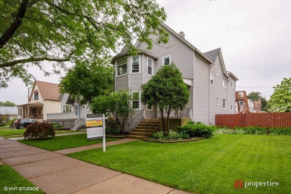 4026 N Kenneth Avenue #1 Chicago, Illinois 60641 - Front View