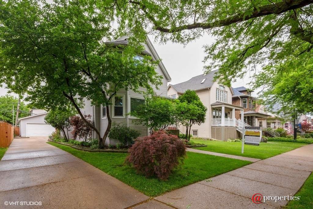 4026 N Kenneth Avenue #1 Chicago, Illinois 60641 - Front View