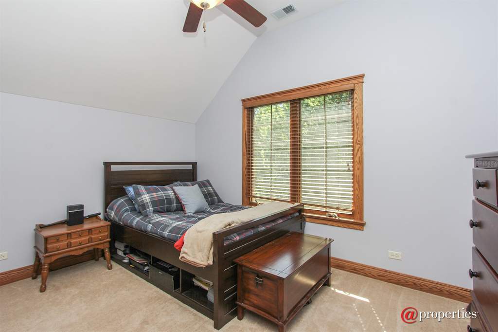 2 Saddle Ridge Court Hawthorn Woods, Illinois 60047 - 2nd Bedroom