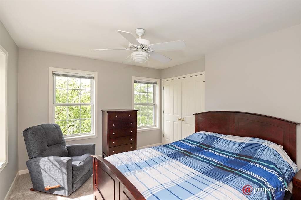 1128 Hedgerow Drive Grayslake, Illinois 60030 - Bedroom