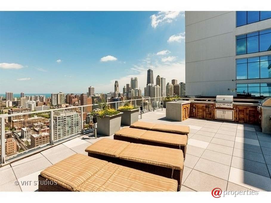 303 W Ohio Street #3609 Chicago, Illinois 60610 - Image 11