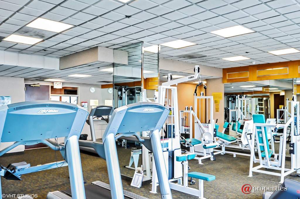 195 N Harbor Drive #1509 Chicago, Illinois 60601 - Fitness Room