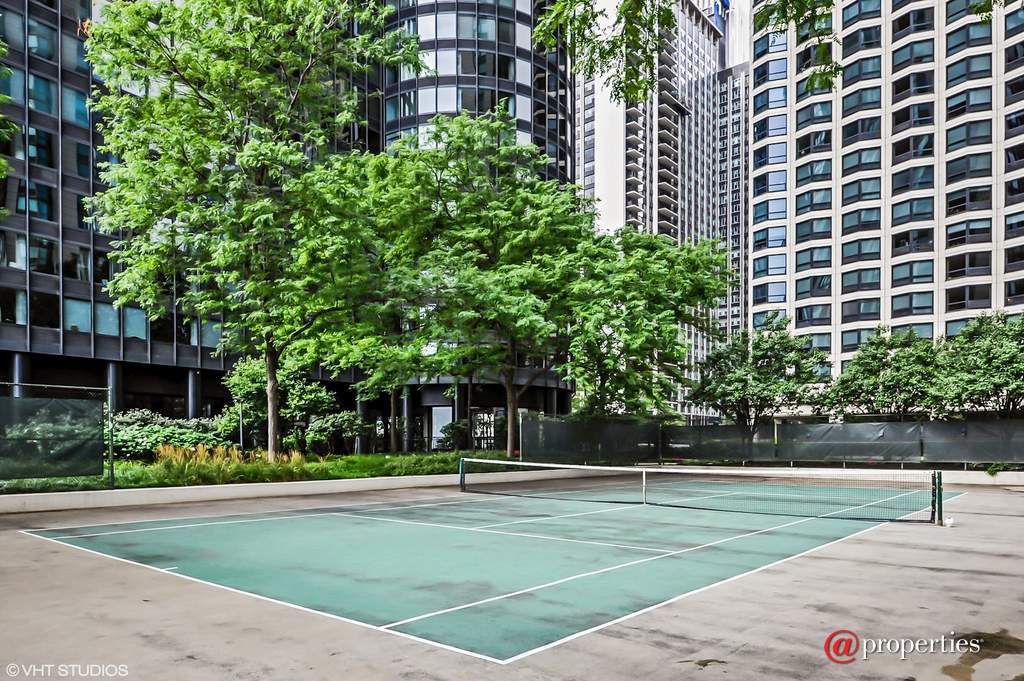 195 N Harbor Drive #1509 Chicago, Illinois 60601 - Tennis Court