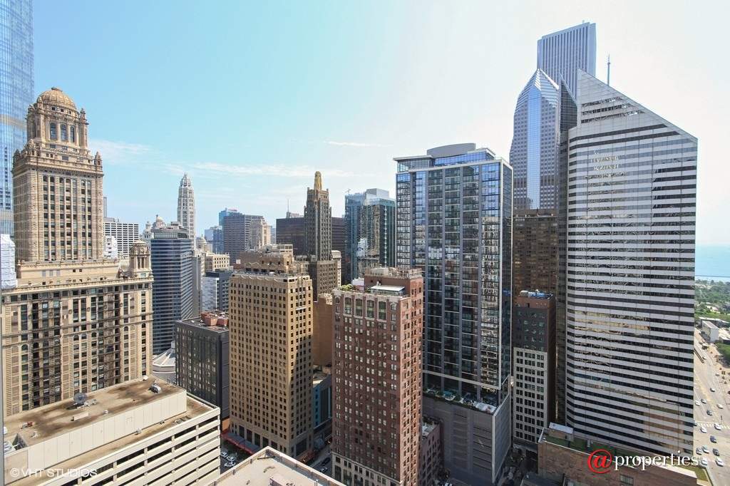 8 E Randolph Street #2802 Chicago, Illinois 60601 - View