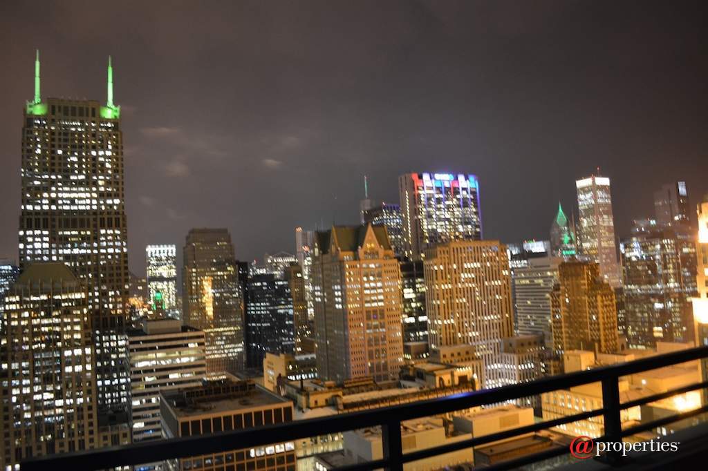 235 W Van Buren Street #4001 Chicago, Illinois 60607 - Image 16