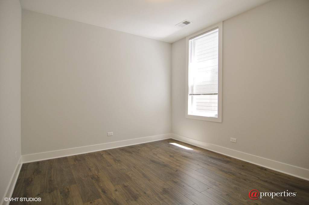 2835 N Avers Avenue Chicago, Illinois 60618 - 5th Bedroom