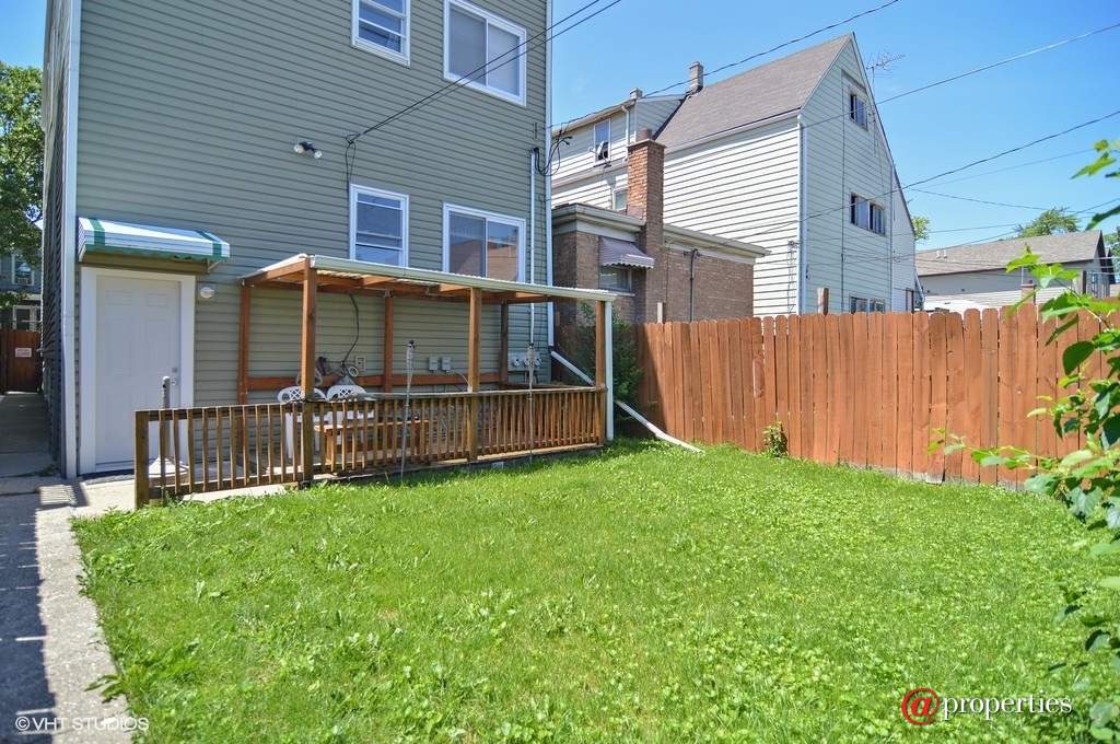 2835 N Avers Avenue Chicago, Illinois 60618 - Rear View