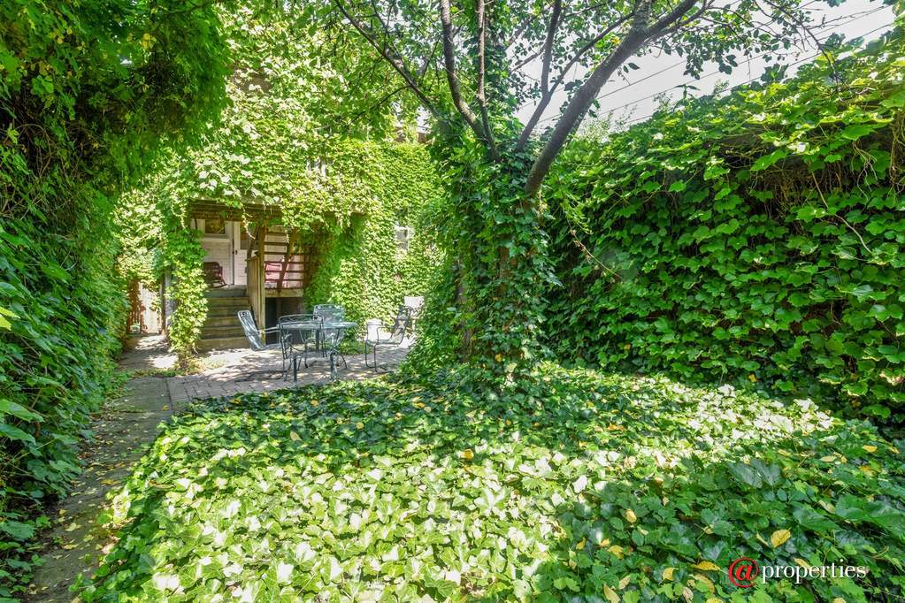 6649 N Rockwell Street Chicago, Illinois 60645 - Back Yard