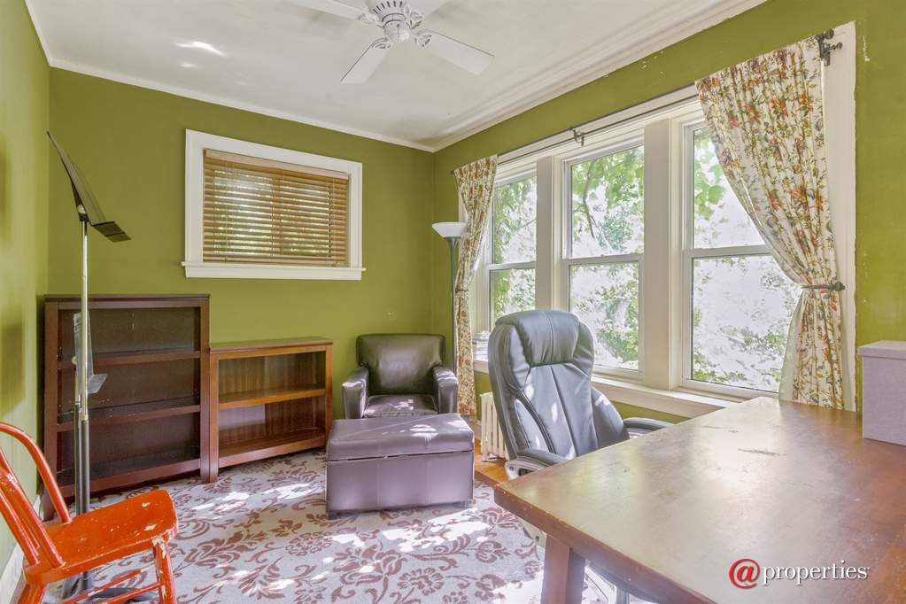 6649 N Rockwell Street Chicago, Illinois 60645 - Office