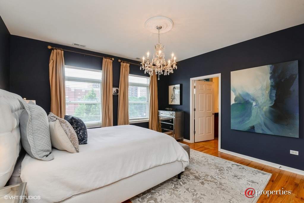 758 W 14th Place #3B Chicago, Illinois 60607 - Master Bedroom