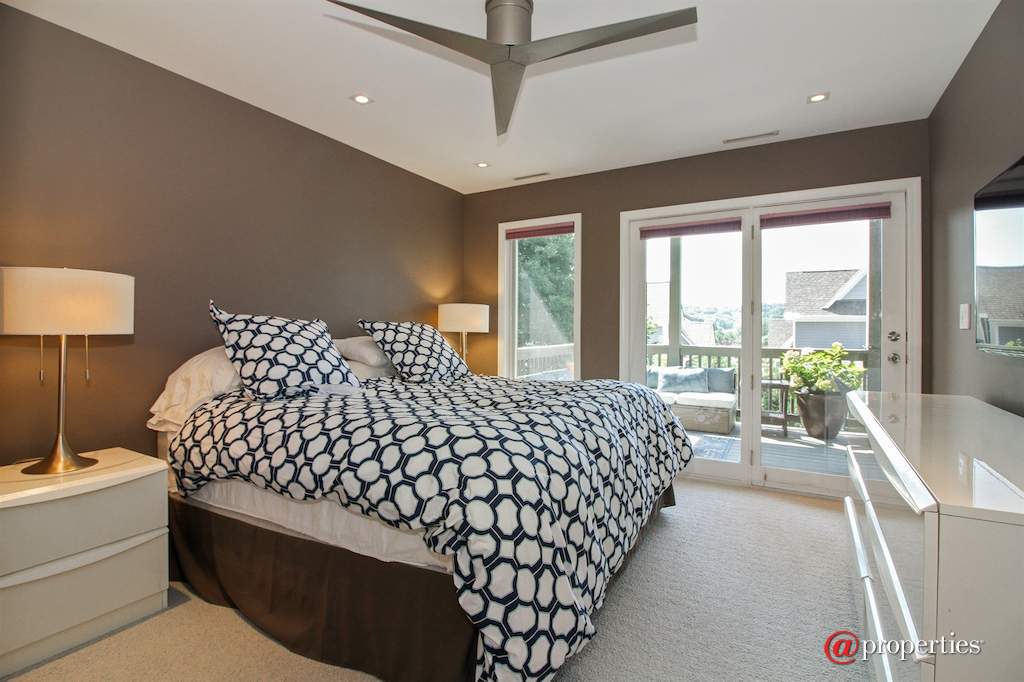 223 High St Fontana, Wisconsin 53125 - Guest Bedroom
