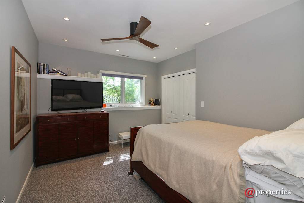 223 High St Fontana, Wisconsin 53125 - 2nd Bedroom
