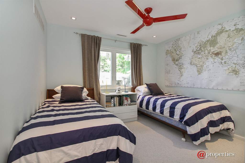 223 High St Fontana, Wisconsin 53125 - 4th Bedroom