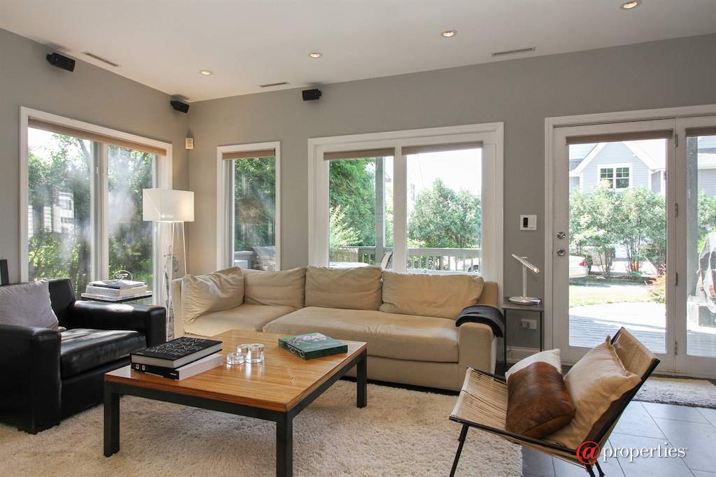 223 High St Fontana, Wisconsin 53125 - Family Room