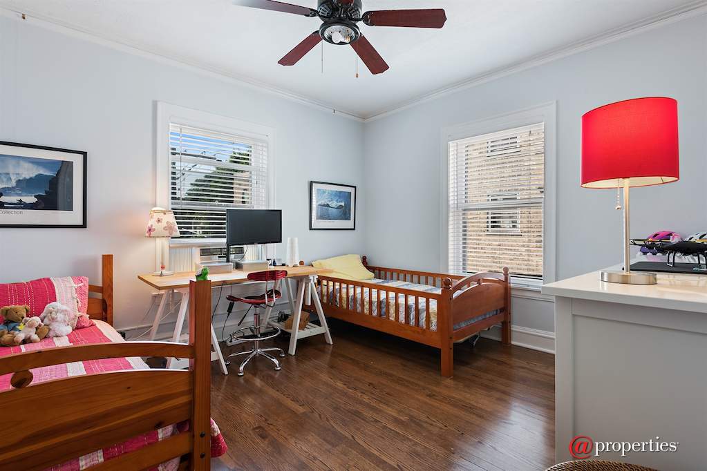 828 Michigan Avenue #D2 Evanston, Illinois 60202 - 2nd Bedroom