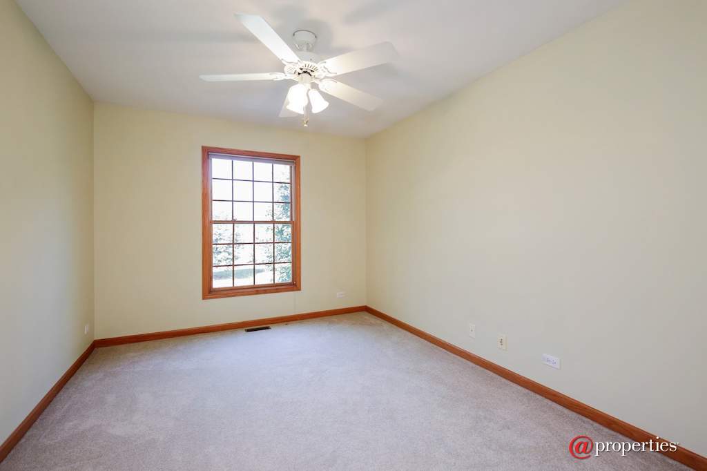 1931 Tunbridge Court Algonquin, Illinois 60102 - 3rd Bedroom