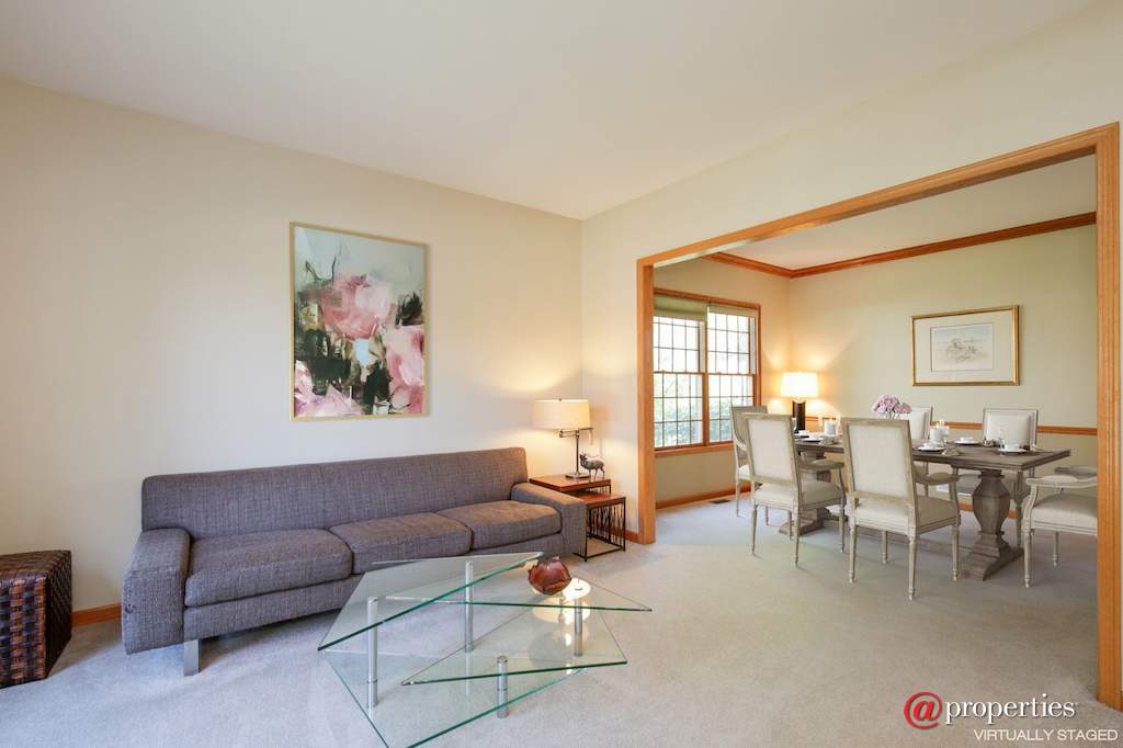 1931 Tunbridge Court Algonquin, Illinois 60102 - Living Room