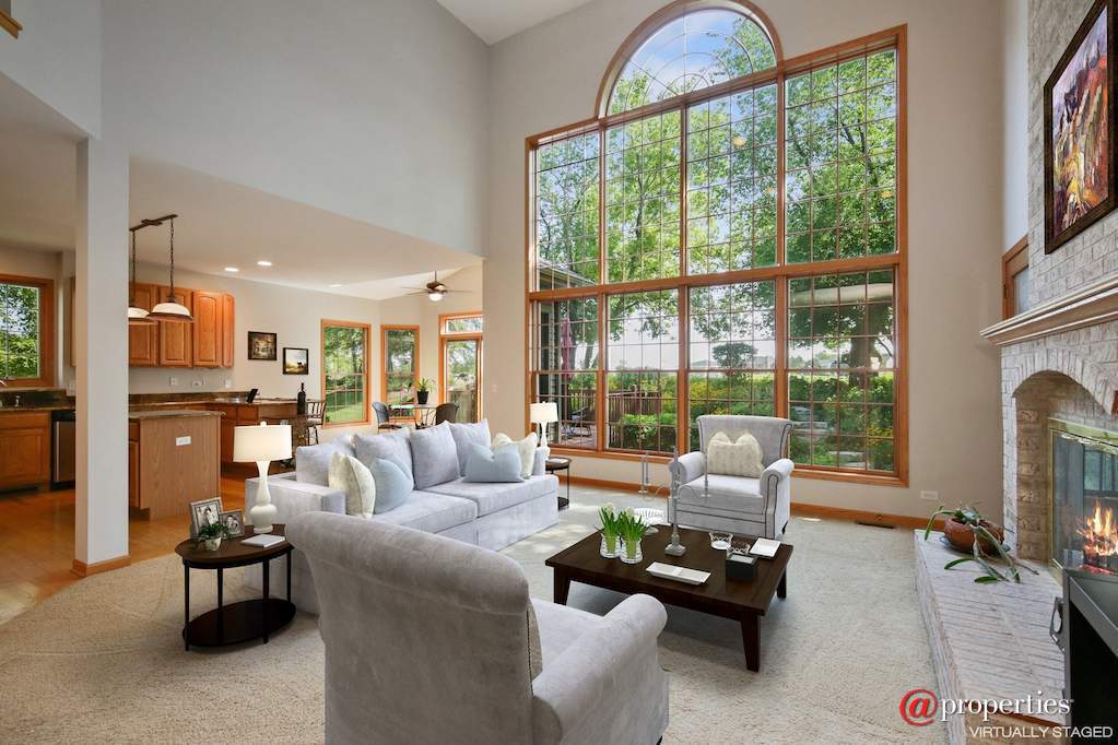 1931 Tunbridge Court Algonquin, Illinois 60102 - Family Room