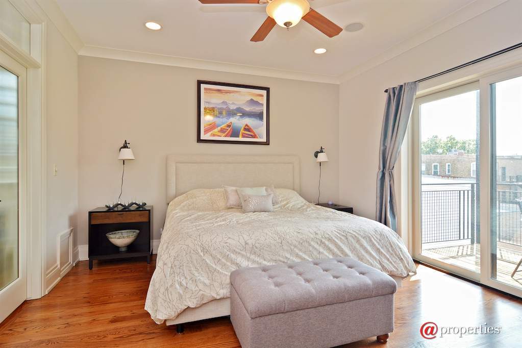 2848 N Sheffield Avenue #3S Chicago, Illinois 60657 - Master Bedroom