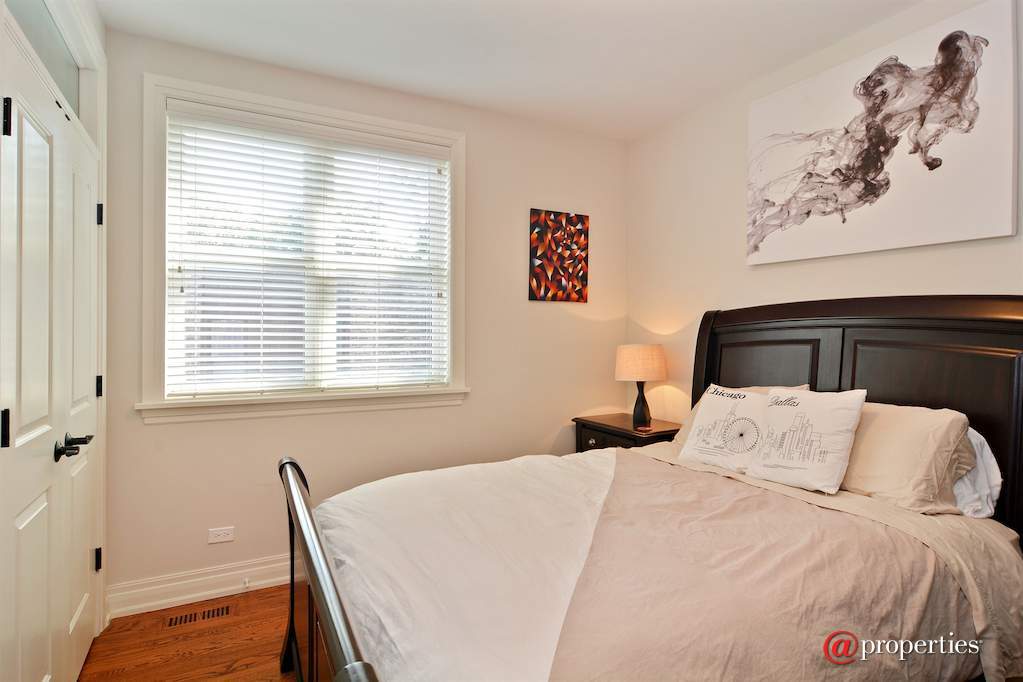 2848 N Sheffield Avenue #3S Chicago, Illinois 60657 - 2nd Bedroom