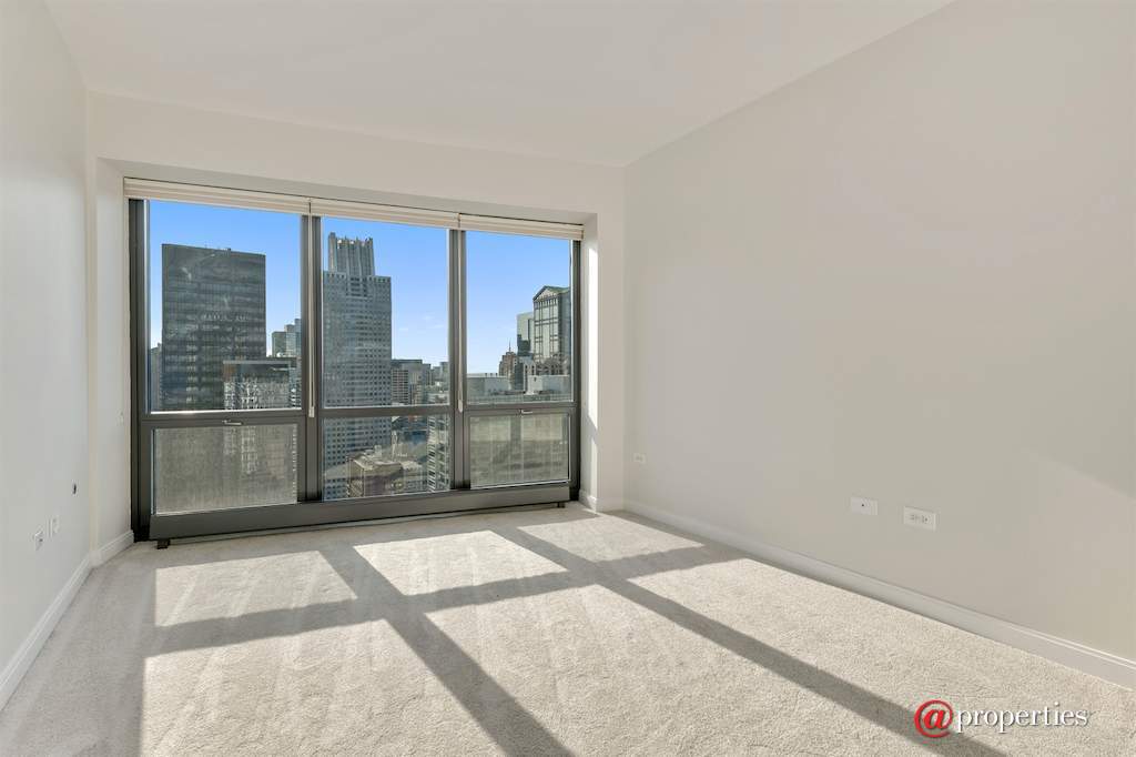 130 N Garland Court #4002 Chicago, Illinois 60602 - 3rd Bedroom