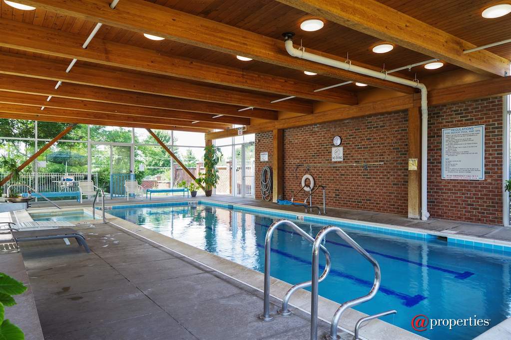 412 Kelburn Road #213 Deerfield, Illinois 60015 - Indoor Pool