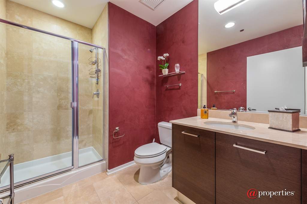 65 E Monroe Street #4719 Chicago, Illinois 60603 - Bathroom